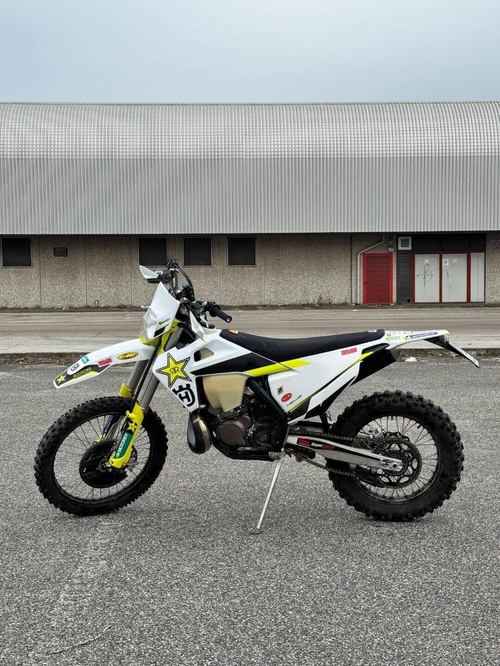 Husqvarna TE 300i (2020) (6)