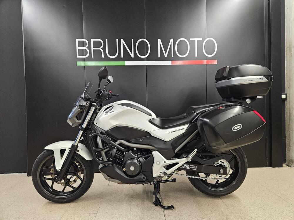 Honda NC700S DCT ABS (2011 - 14) (2)