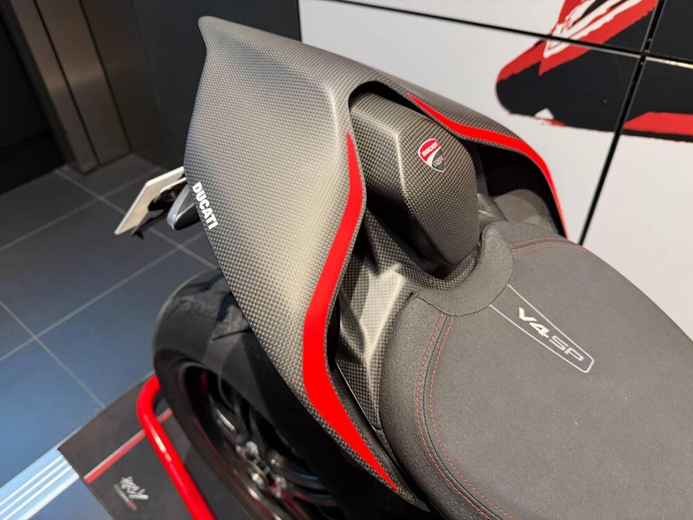 Ducati Streetfighter V4 1100 SP (2022) (7)