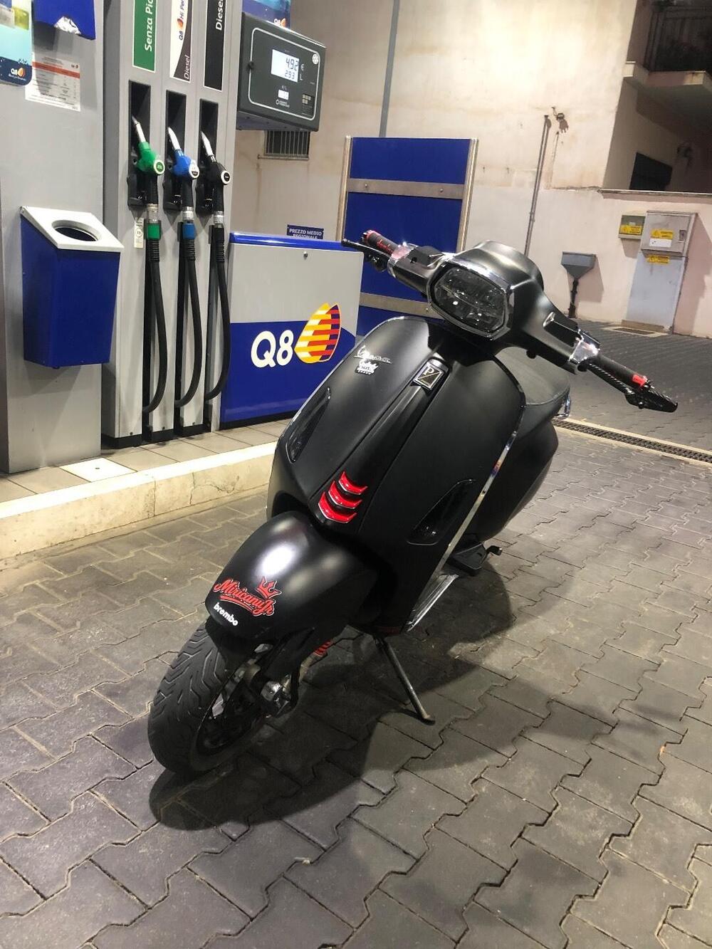 Vespa Sprint 50 Sport 4T 3V (2021 - 22) (2)