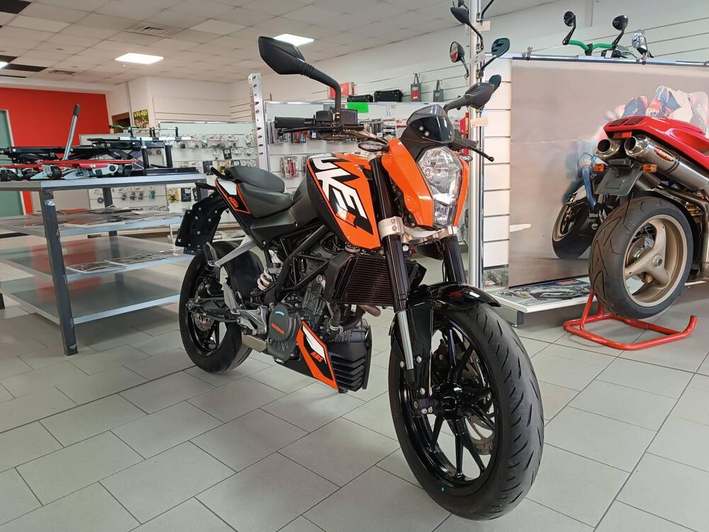 KTM 125 Duke ABS (2013 - 16) (2)