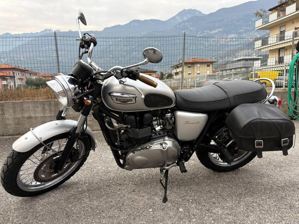 Triumph Bonneville T100 (2001 - 07) (3)