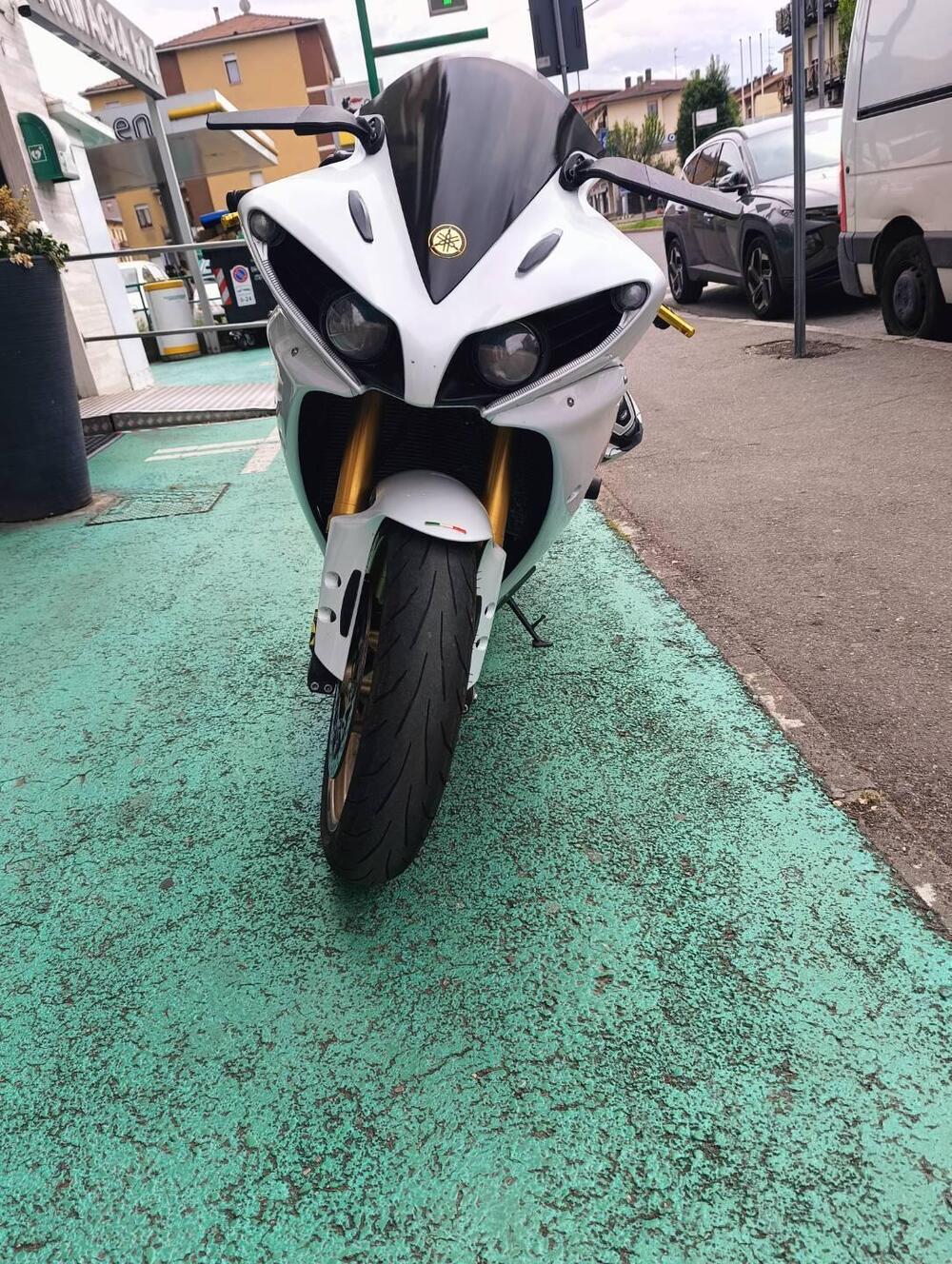 Yamaha YZF R1 (2012 - 14) (4)