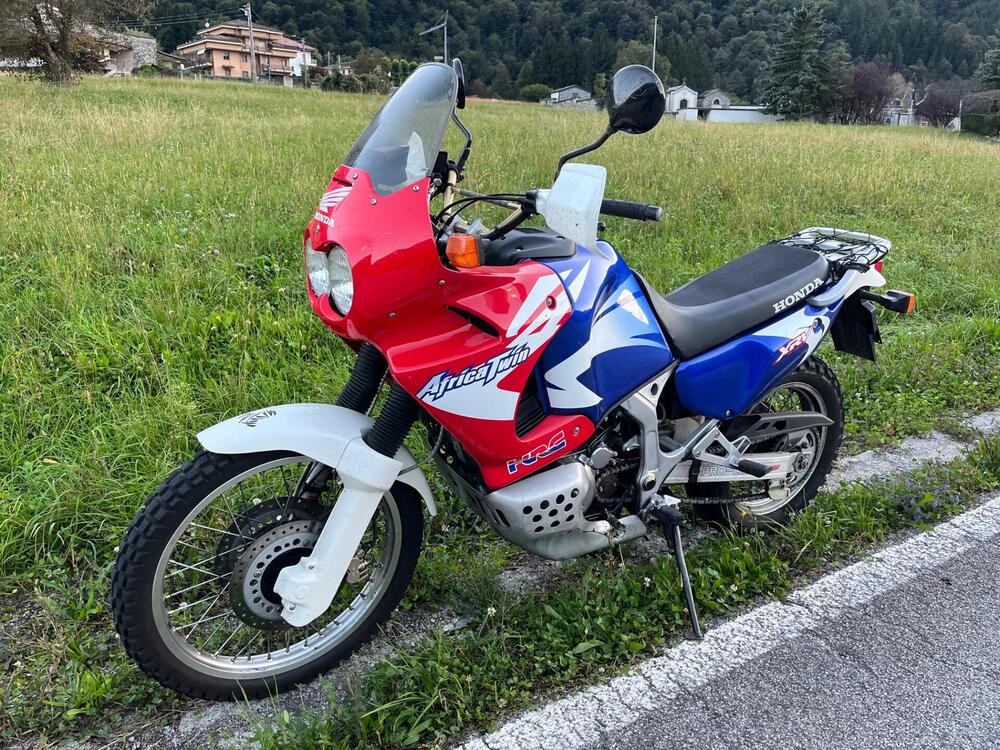 Honda XRV750 Africa twin (2)