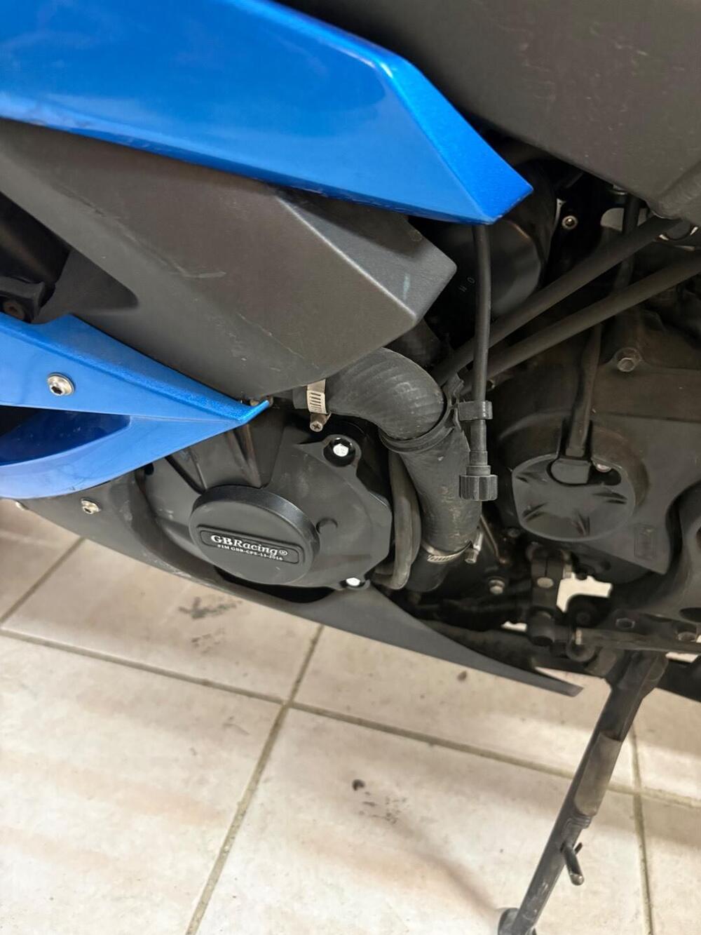 Kawasaki Ninja 600 ZX-6R (2009 - 16) (7)