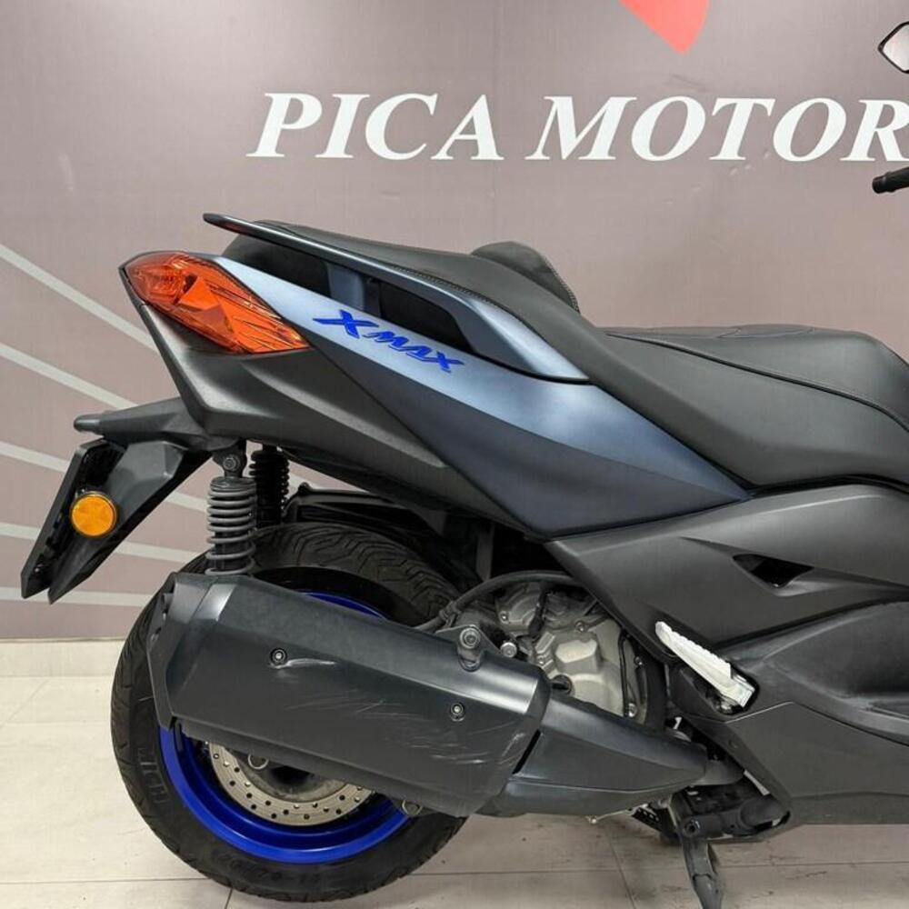 Yamaha X-Max 300 Tech Max (2021 - 24) (2)