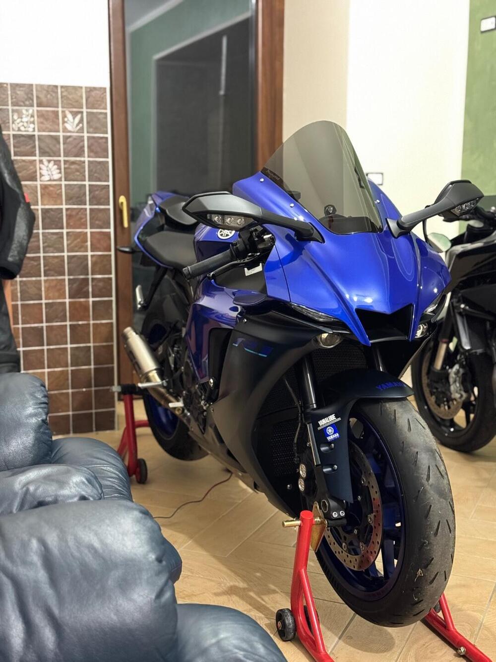 Yamaha YZF R1 (2020 - 25) (3)