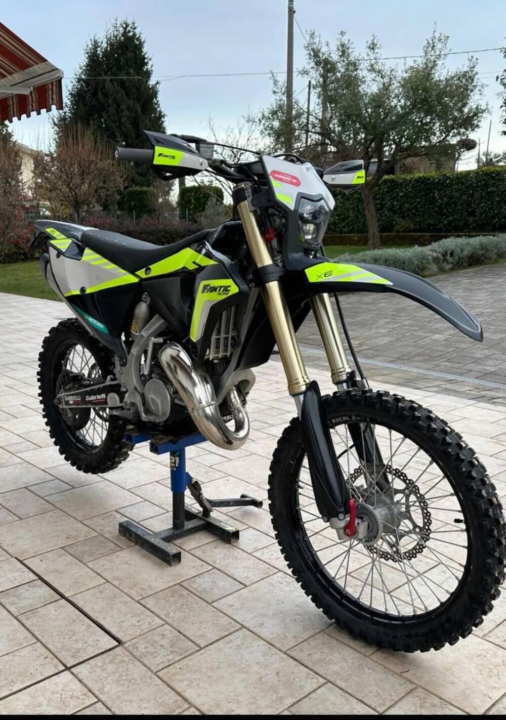 Fantic Motor XE 125 Black Edition (2024) (5)