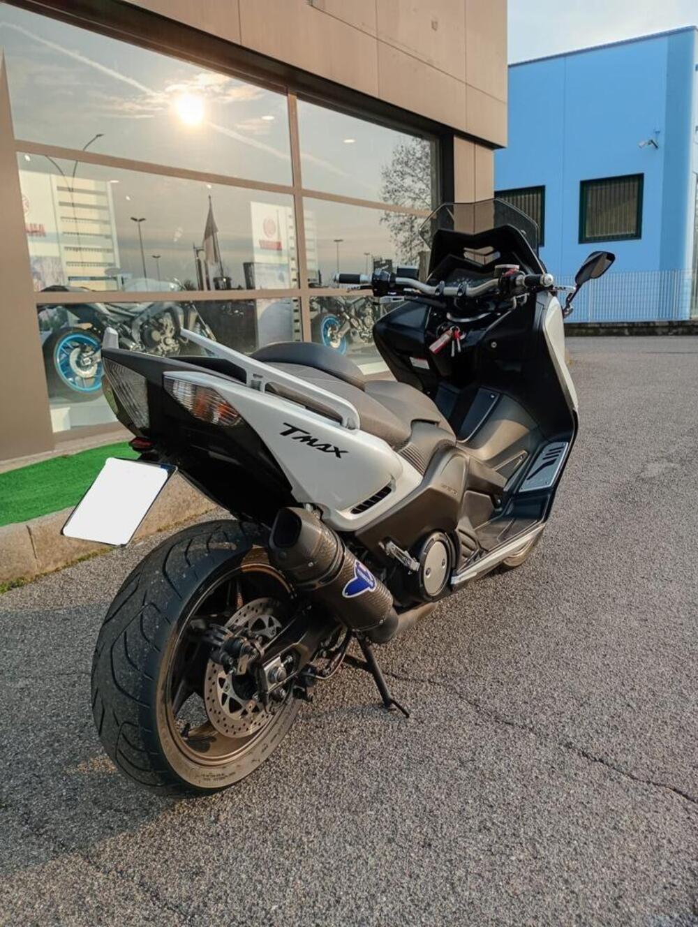 Yamaha T-Max 530 (2012 - 14) (4)