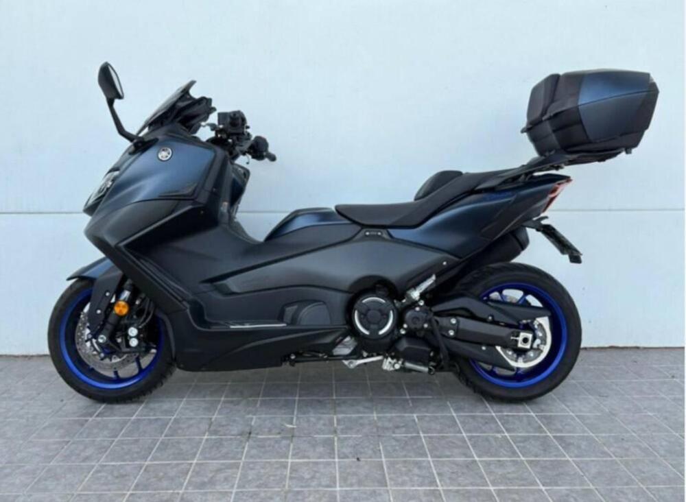 Yamaha T-Max 560 (2022 - 24)