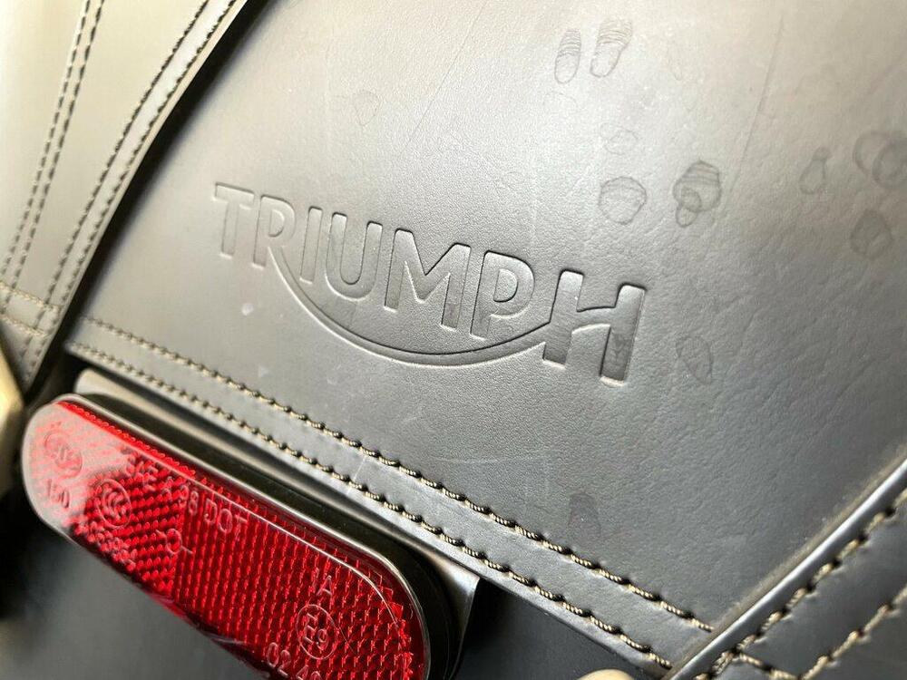 Triumph Bonneville T120 (2021 - 25) (5)