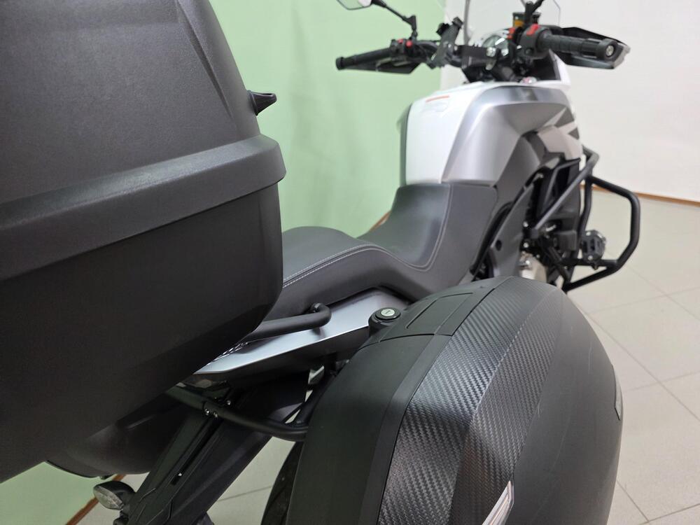 CFMOTO 650MT (2021 - 24) (8)