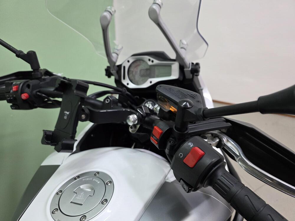 CFMOTO 650MT (2021 - 24) (9)