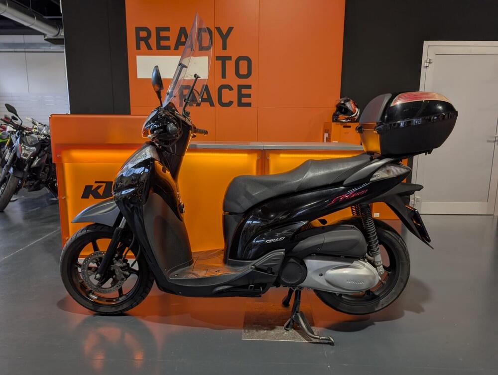 Honda SH 300 i (2011 - 14) (2)