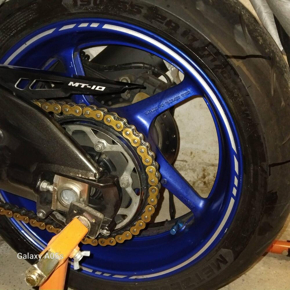 Yamaha MT-10 ABS (2016 - 17)