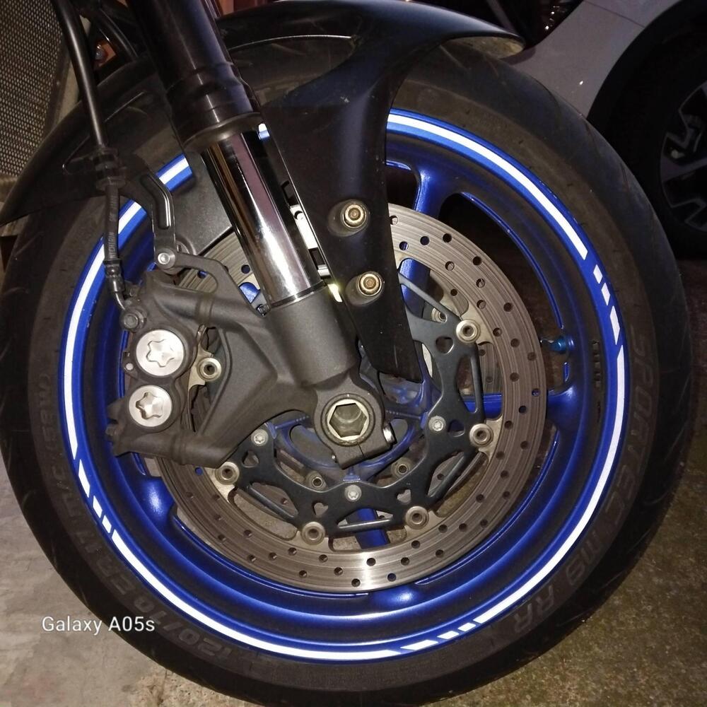 Yamaha MT-10 ABS (2016 - 17) (3)