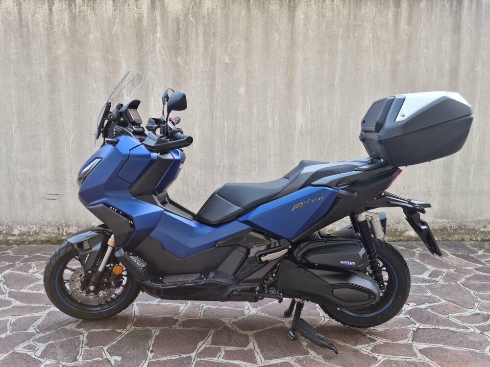 Honda ADV 350 (2022 - 24)