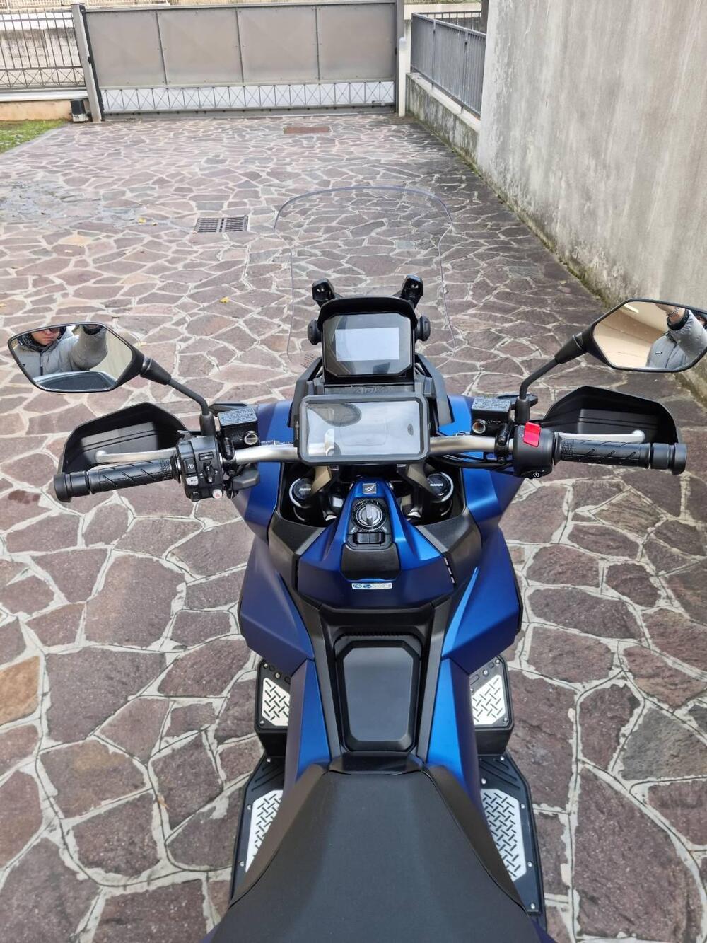 Honda ADV 350 (2022 - 24) (3)