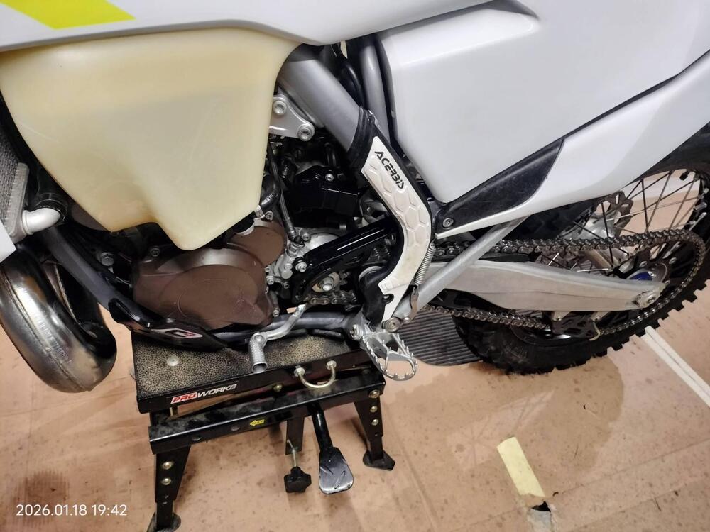 Husqvarna TE 250i (2022) (7)