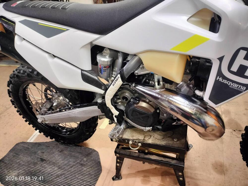 Husqvarna TE 250i (2022) (9)