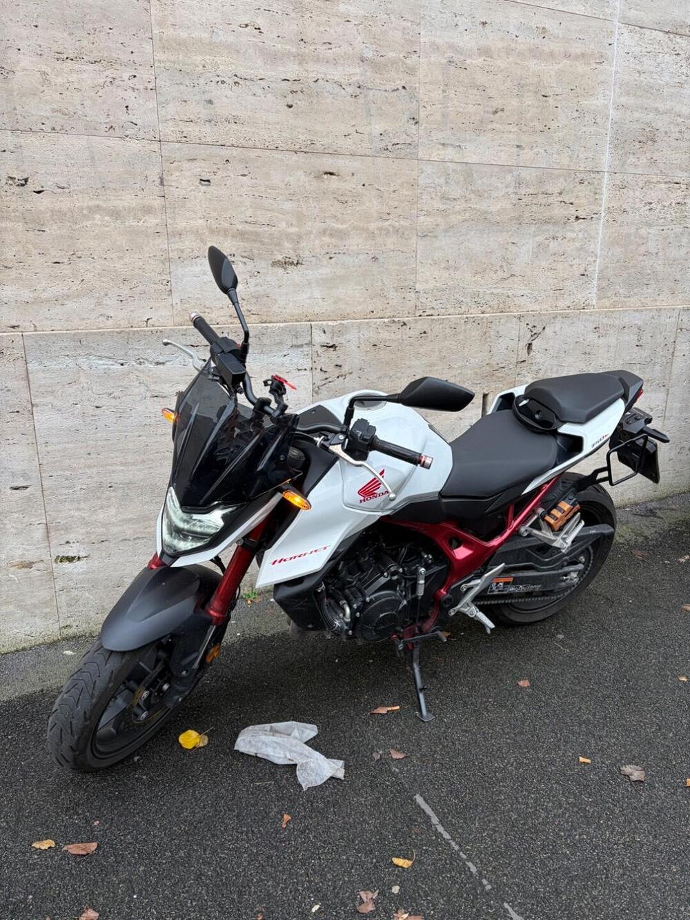 Honda CB 750 Hornet (2023 - 24) (3)