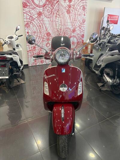 Vespa GTS 250 i.e. usata