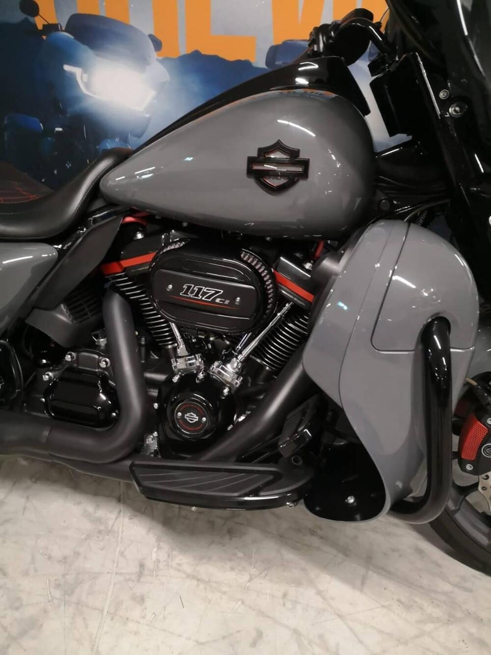 Harley-Davidson 114 Street Glide (2017) (5)