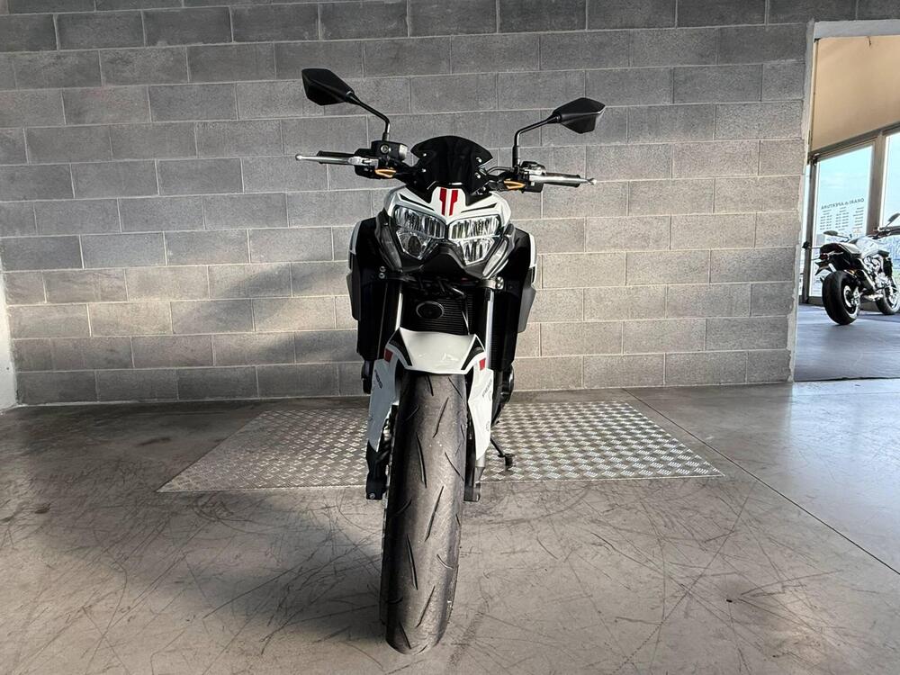 Kawasaki Z 900 (2021 - 24) (5)