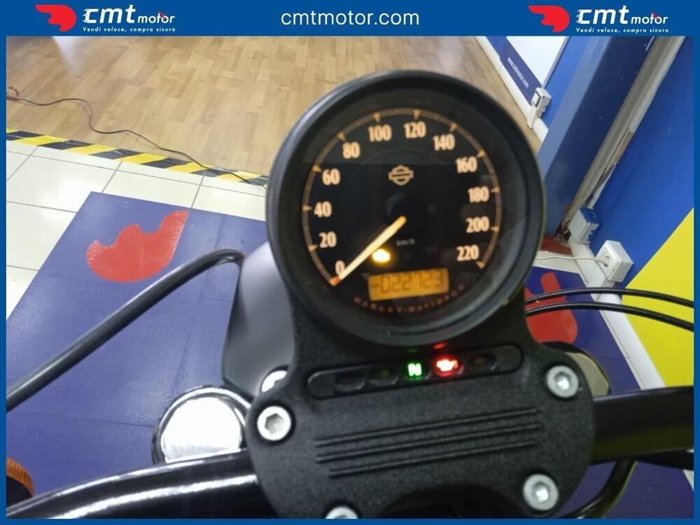 Harley-Davidson 883 Iron (2017 - 20) - XL 883N (5)