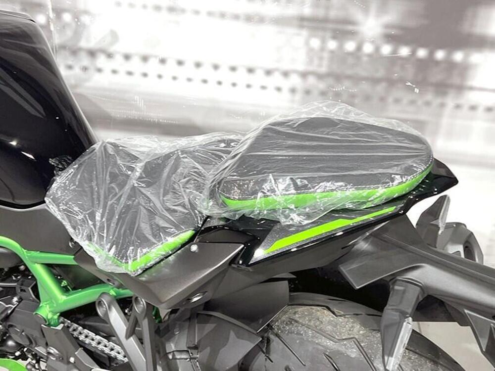 Kawasaki Z H2 SE (2025 - 26) (4)