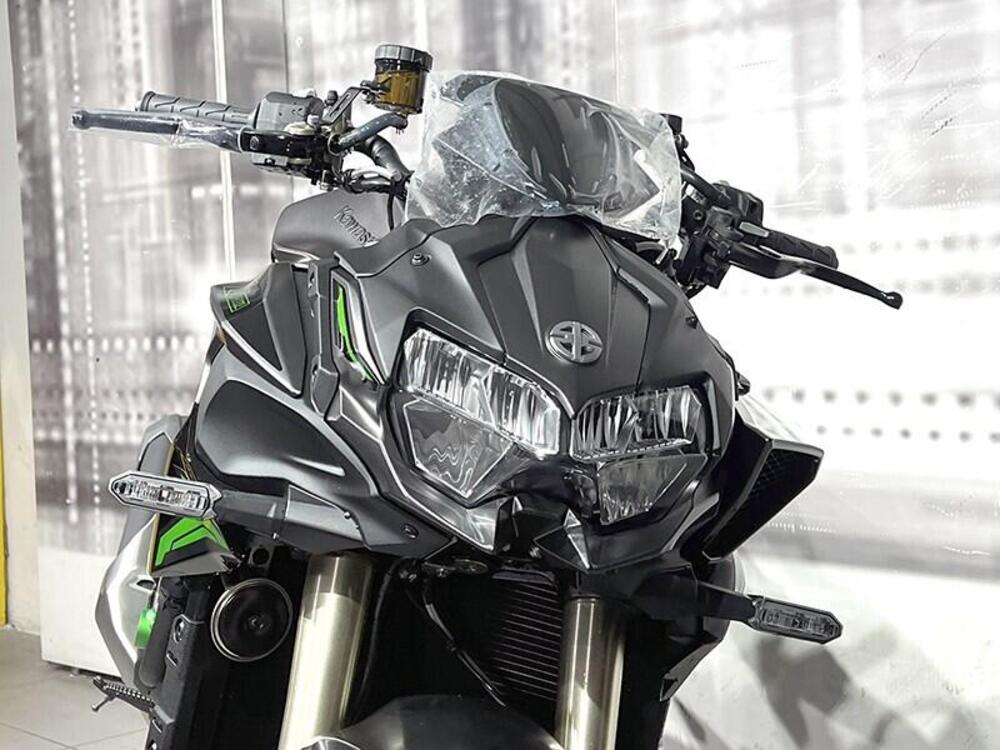 Kawasaki Z H2 SE (2025 - 26) (9)