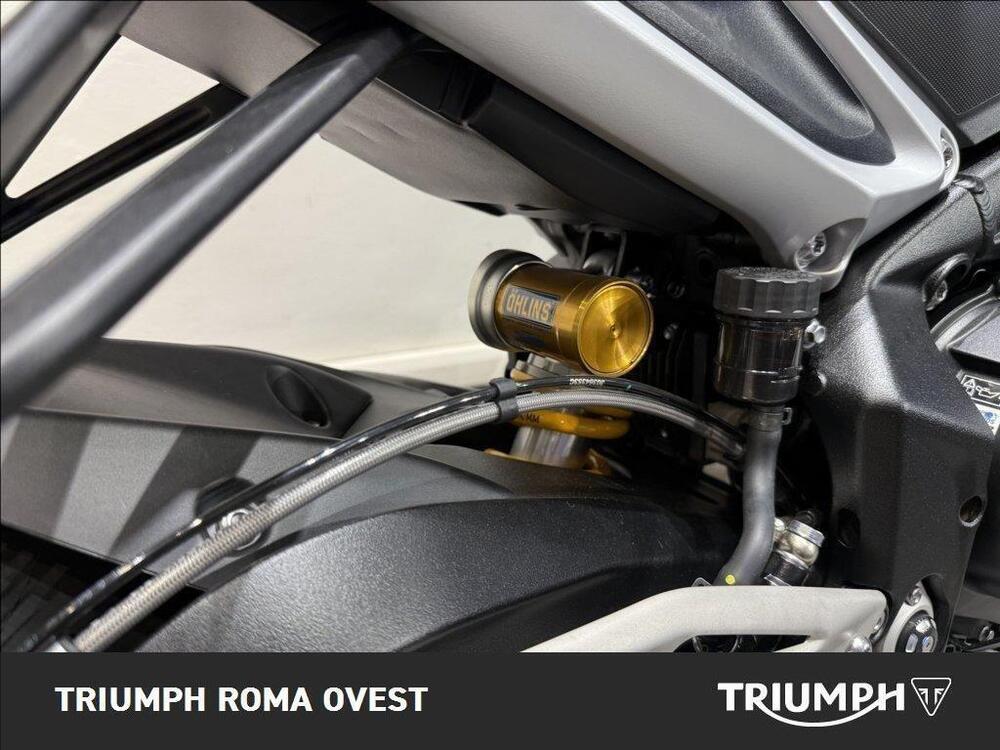 Triumph Street Triple 765 RS (2023 - 26) (13)