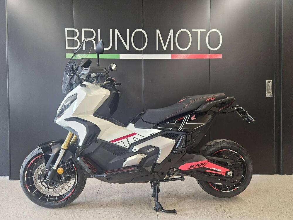 Honda X-ADV 750 DCT Adventure (2021 - 24) (2)