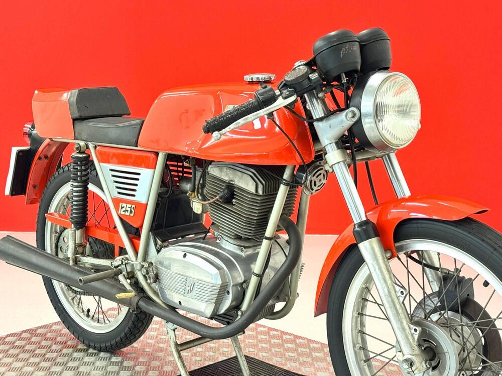 MV Agusta 125 SPORT (9)