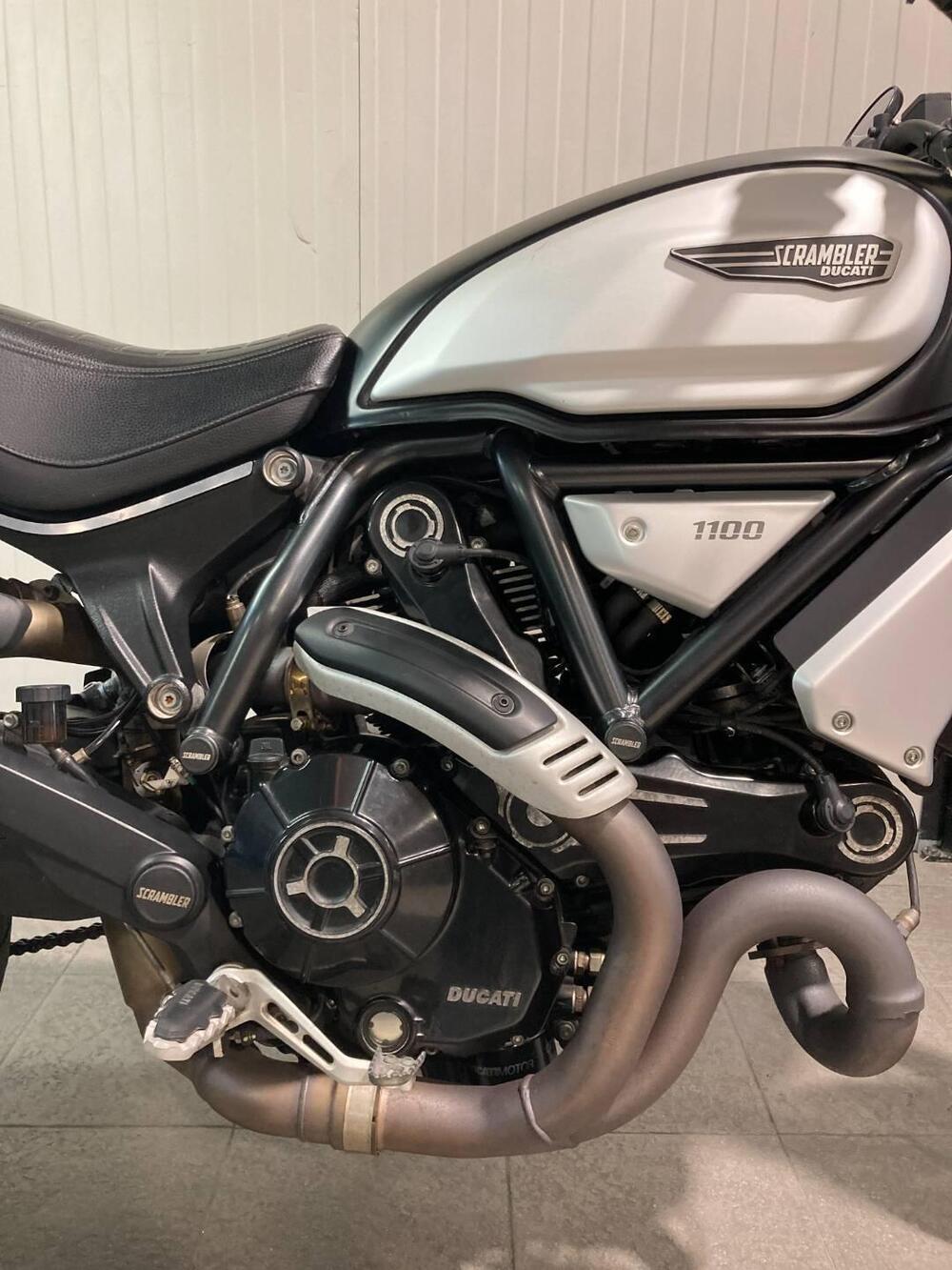 Ducati Scrambler 1100 Dark Pro (2020 - 24) (4)