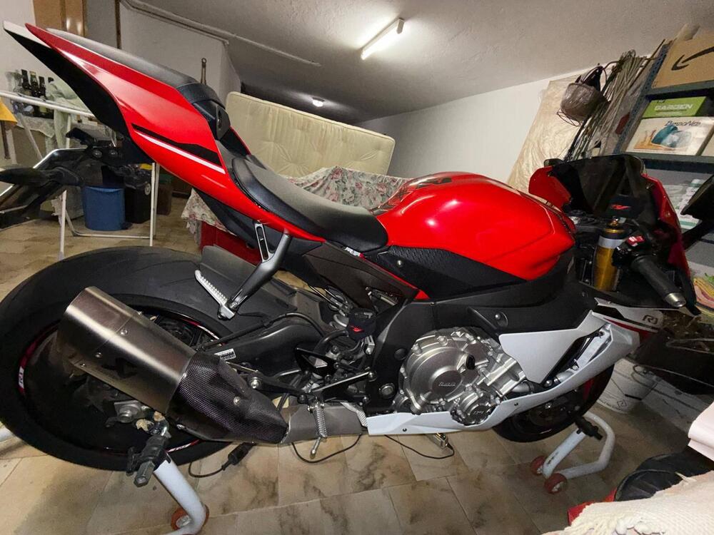 Yamaha YZF R1 (2015 - 16) (11)
