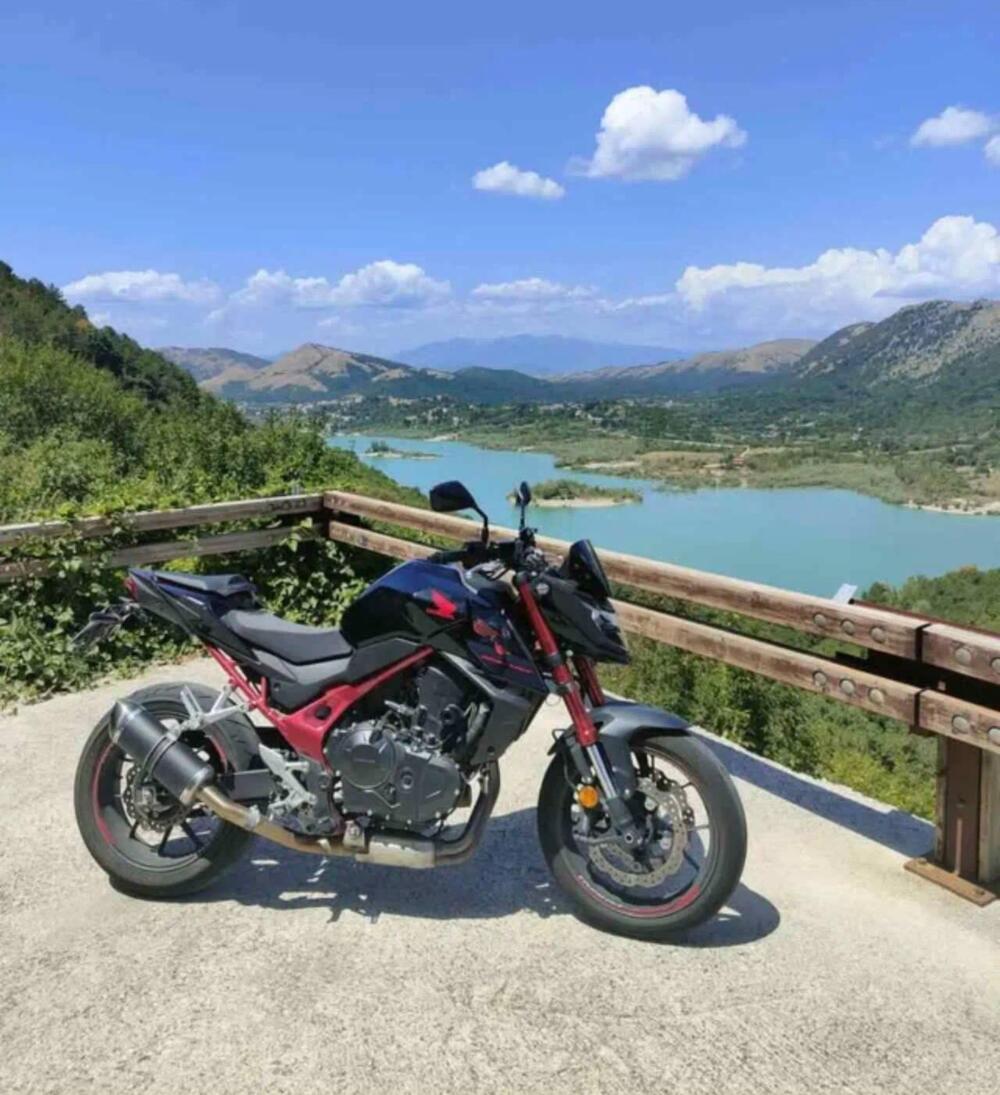 Honda CB 750 Hornet (2023 - 24)