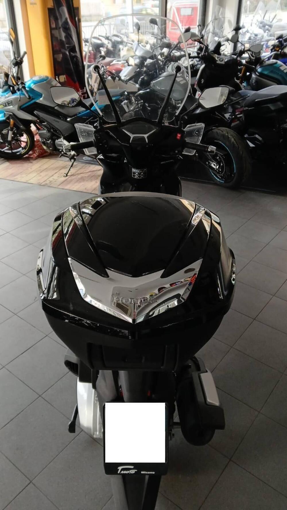 Honda SH 350 (2021 - 24) (4)