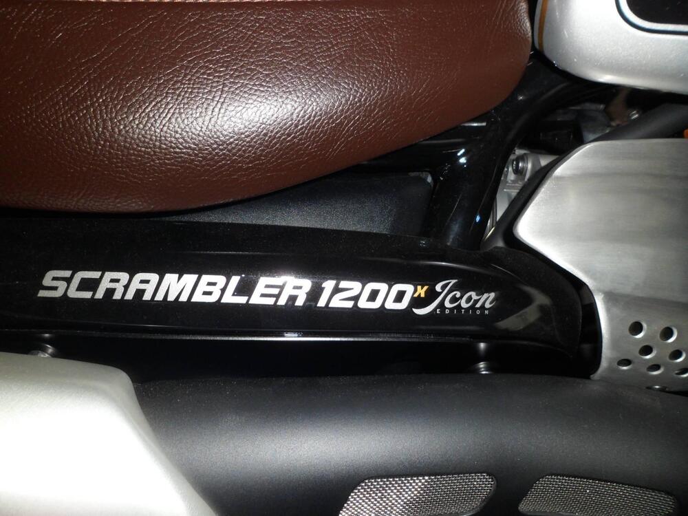 Triumph Scrambler 1200 X Icon Edition (2025 - 26) (10)