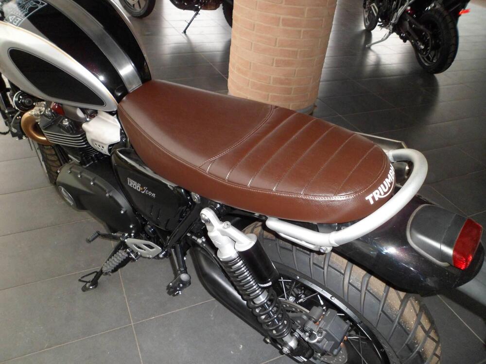 Triumph Scrambler 1200 X Icon Edition (2025 - 26) (6)