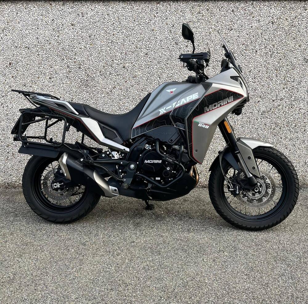 Moto Morini X-Cape 650 (2021 - 26) (2)