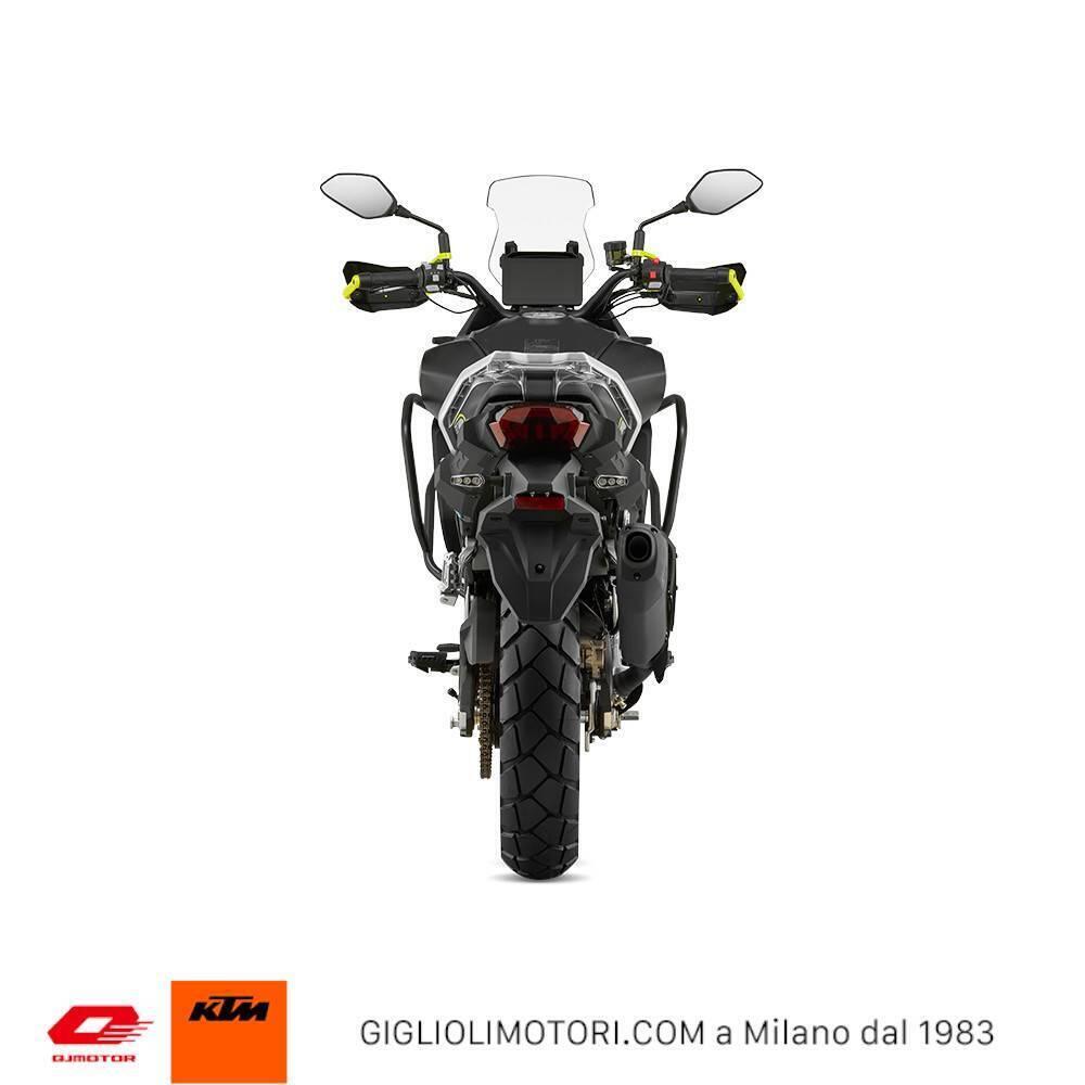 QJ Motor SVT 650 X (2025 - 26) (6)