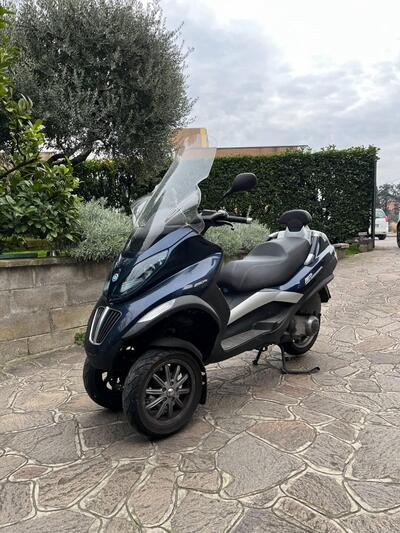Piaggio MP3 250 i.e. usata
