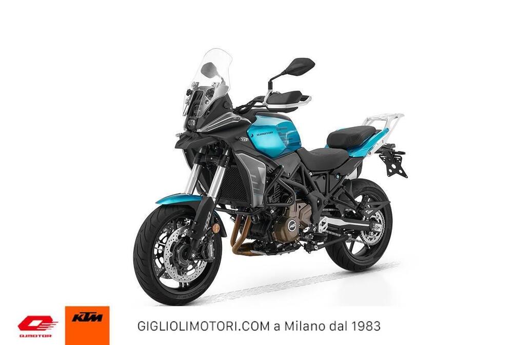 QJ Motor SRT 700 SX (2025 - 26) (4)