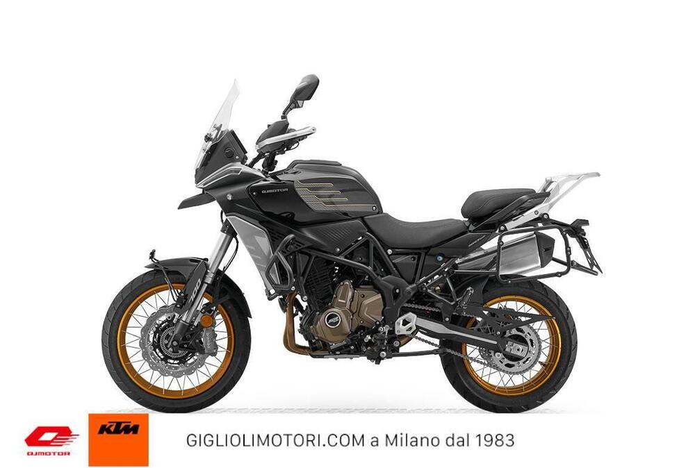 QJ Motor SRT 700 SX (2025 - 26) (4)