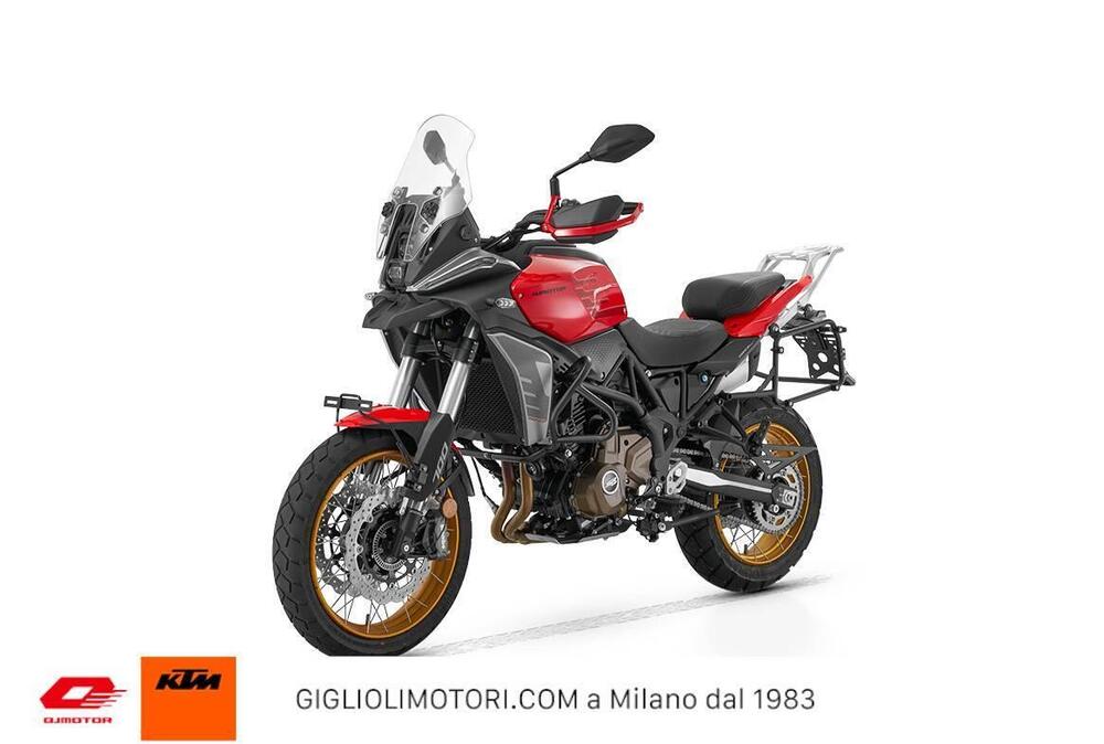 QJ Motor SRT 700 SX (2025 - 26) (4)