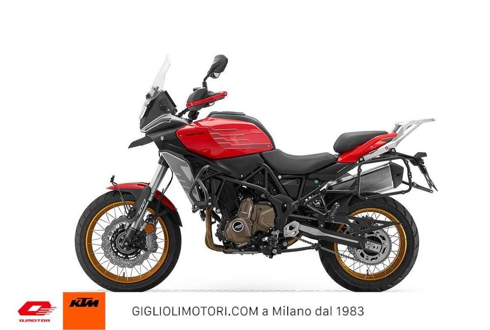 QJ Motor SRT 700 SX (2025 - 26) (5)