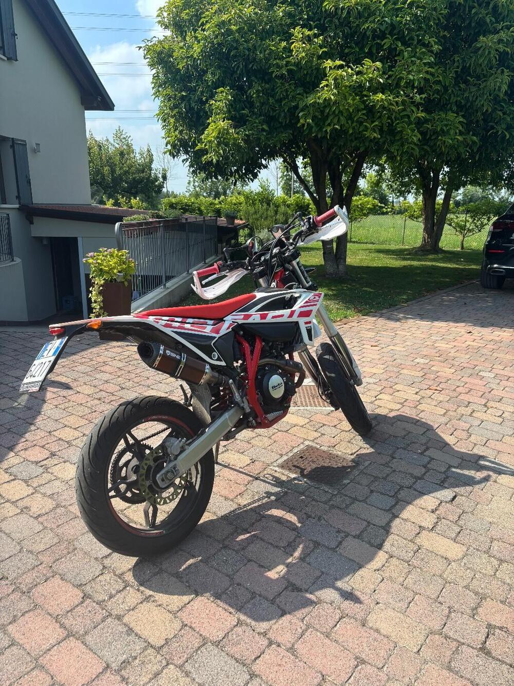 Betamotor RR 125 4T Motard LC (2021 - 23) (4)