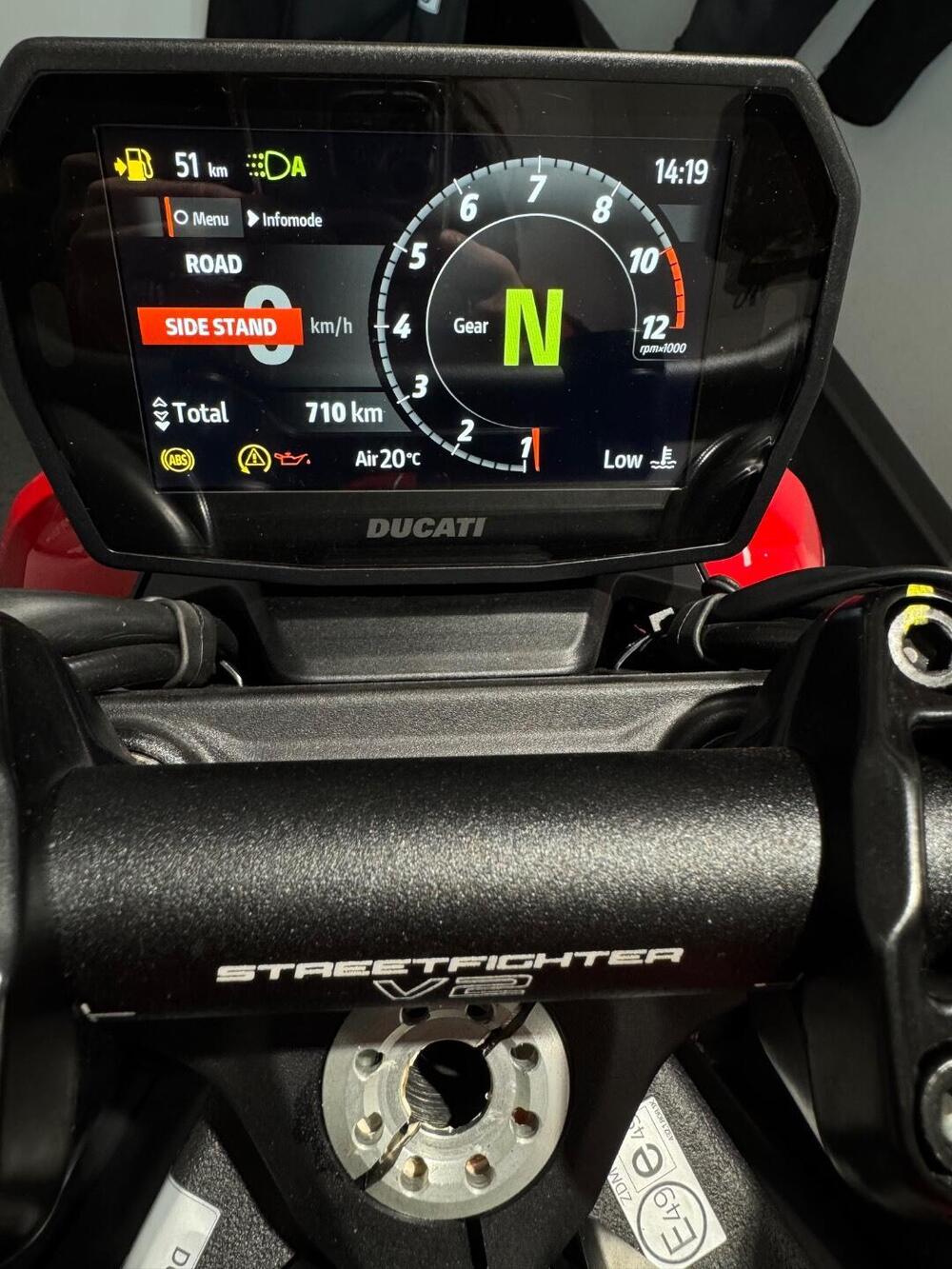 Ducati Streetfighter V2 S (2025 - 26) (4)