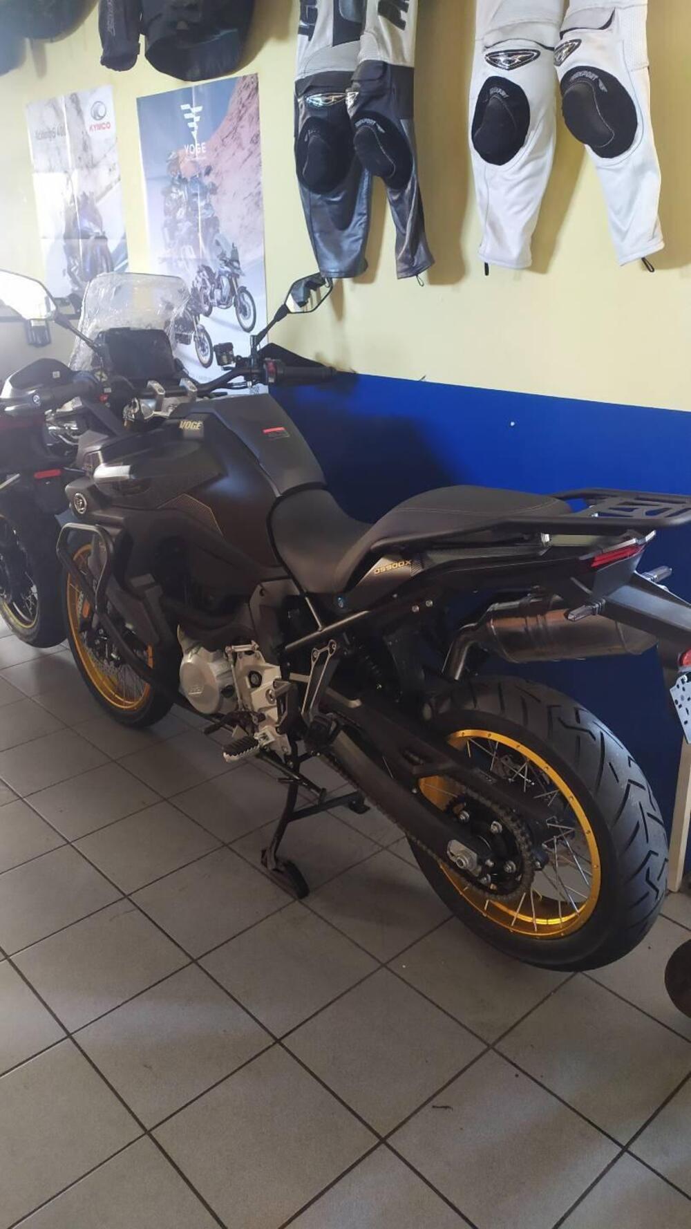 Voge Valico 900DSX (2024 - 26) (2)